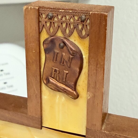 Vintage Last Rights Crucifix Sacrament Set From the 1940's - Picture 12 of 17